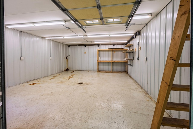 5108 Drummond Rd, Mound, MN 55364 - view of garage