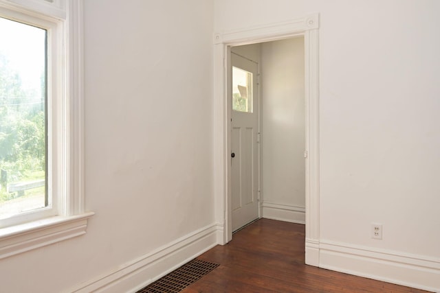 129 Morton St E, Saint Paul, MN 55107 - spare room with dark wood-style floors