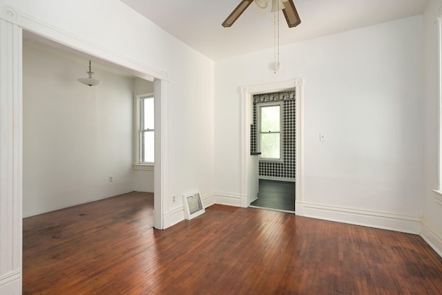 129 Morton St E, Saint Paul, MN 55107 - unfurnished room with a ceiling fan and wood-type flooring