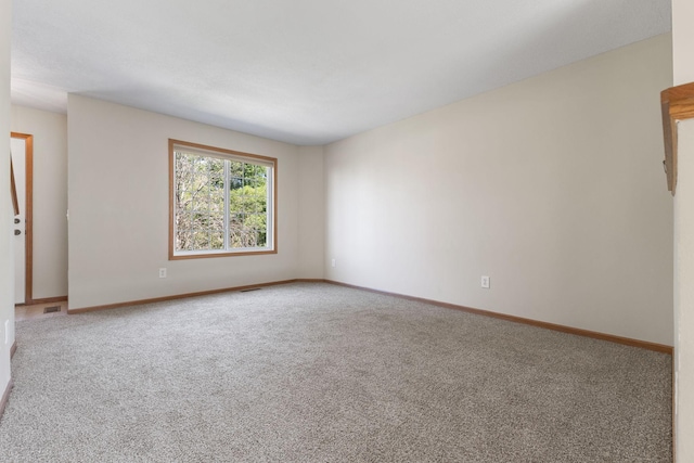 4964 Emmit Dr N Unit 3, Hugo, MN 55038 - unfurnished room with carpet and baseboards