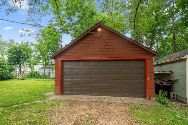 818 7th St S, Stillwater, MN 55082 - view of detached garage