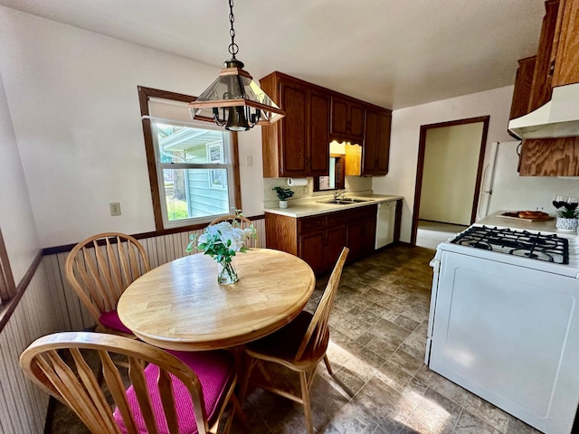 7520 14th Ave S, Richfield, MN 55423 - dining space with stone finish flooring and a chandelier