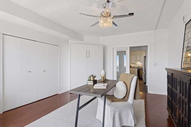 168 6th St E Unit 3004, Saint Paul, MN 55101 - office space with a ceiling fan, dark wood-style floors, and a textured ceiling