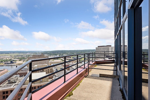 168 6th St E Unit 3004, Saint Paul, MN 55101 - balcony with a view of city
