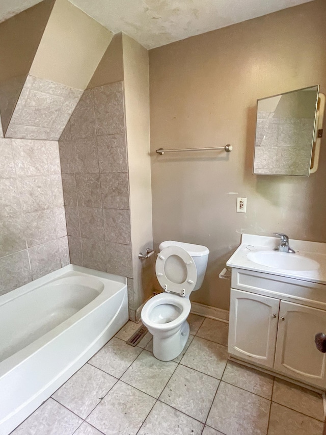 629 Farrington St, Saint Paul, MN 55103 - full bath featuring vanity, tile patterned floors, and shower / washtub combination