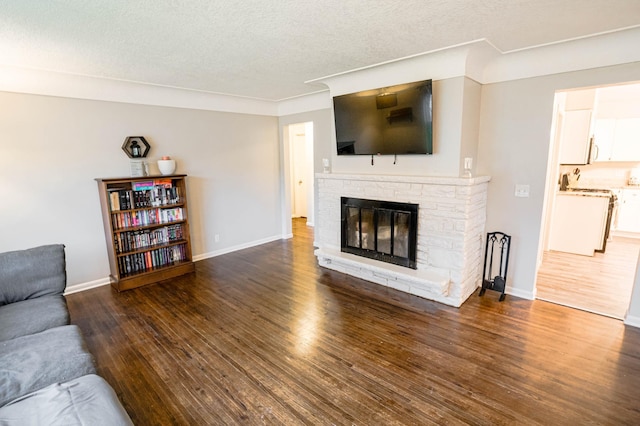 3917 Douglas Dr N, Crystal, MN 55422 - photo 6