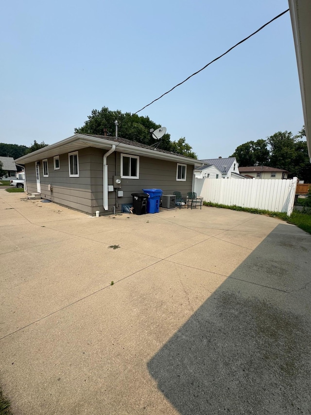 406 22nd St S, Fargo, ND 58103 - back of house with a patio area