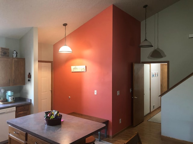 233 Pine St, Cannon Falls, MN 55009 - photo 2