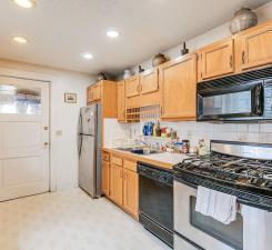 451 Lynnhurst Ave W, Saint Paul, MN 55104 - photo 11