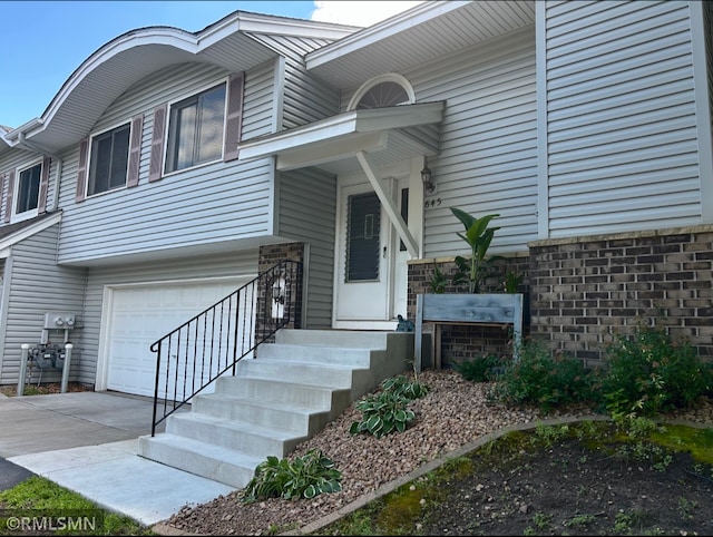 645 Evergreen Dr, Burnsville, MN 55337 - photo 2