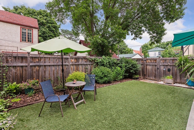 2612 52nd St, Minneapolis, MN 55410 - view of fenced backyard