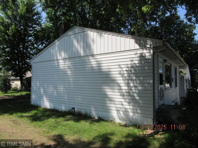 83 1st Ave N, Lester Prairie, MN 55354 - photo 2