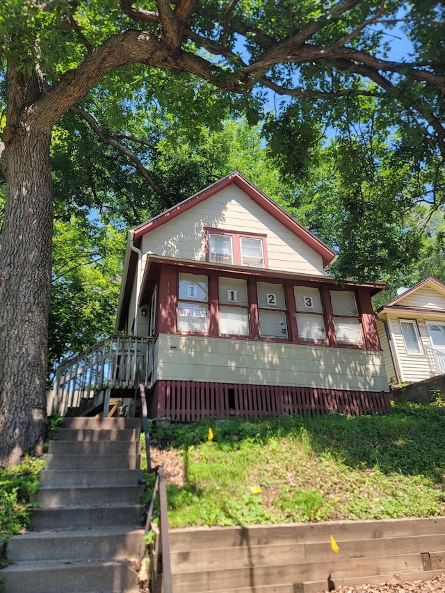 1123 6th St E, Saint Paul, MN 55106 - photo 1