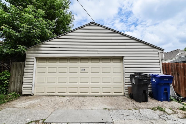 400 Blair Ave, Saint Paul, MN 55103 - view of detached garage