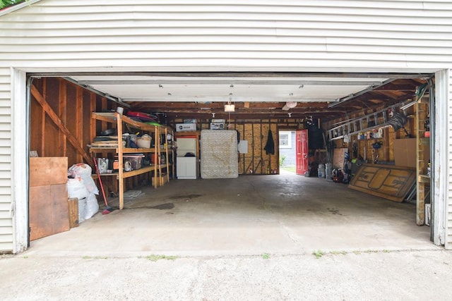 400 Blair Ave, Saint Paul, MN 55103 - view of garage