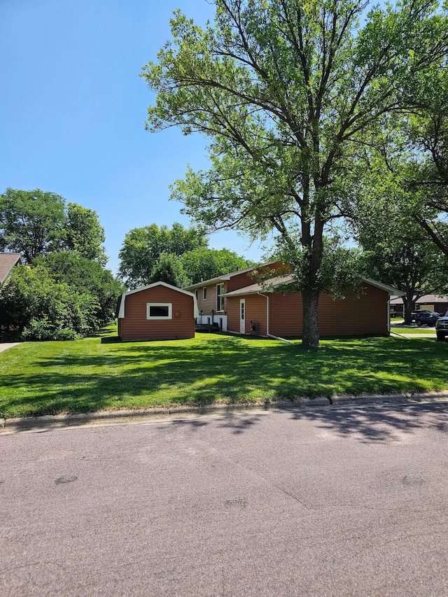 402 2nd St N, Truman, MN 56088 - photo 9