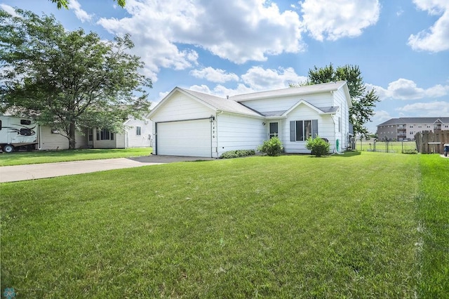 1426 11th St W, West Fargo, ND 58078 - single story home featuring driveway and a garage