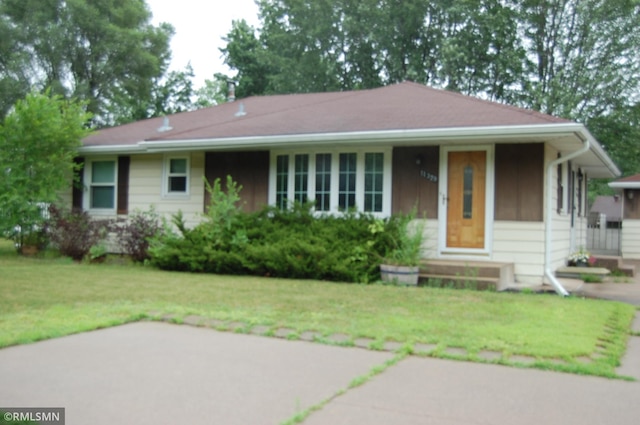 11329 Crooked Lake Blvd NW, Coon Rapids, MN 55433 - photo 1