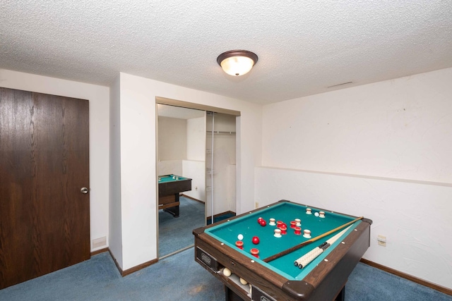 1290 Polk Pl, Columbia Heights, MN 55421 - recreation room featuring billiards, carpet floors, and a textured ceiling