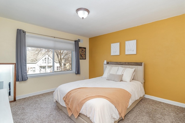 1034 Carroll Ave, Saint Paul, MN 55104 - carpeted bedroom with baseboards