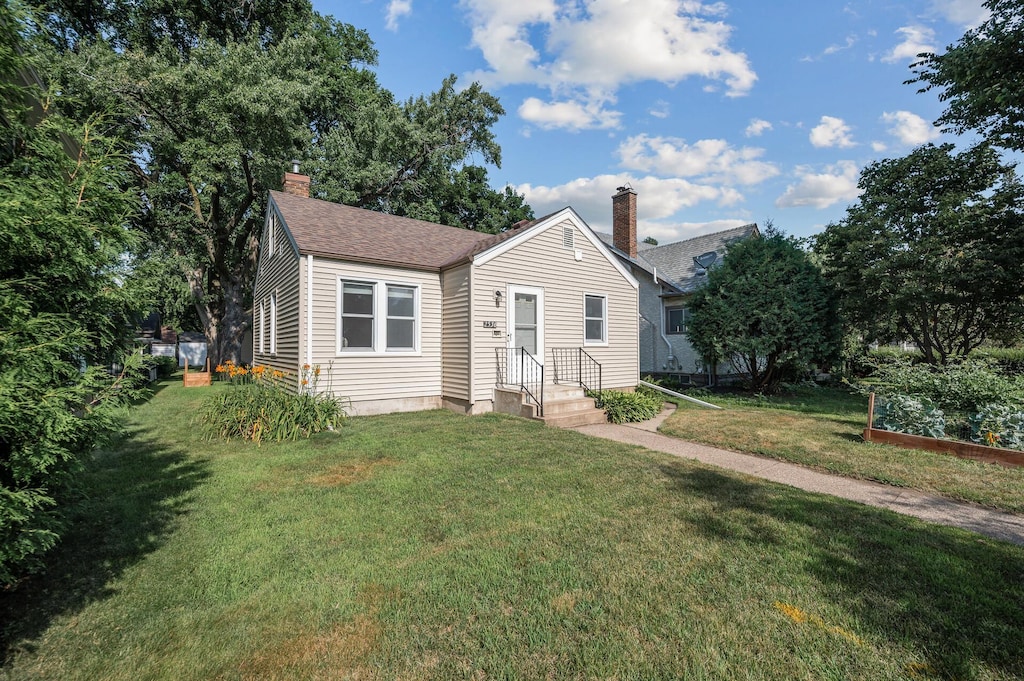 2536 33rd Ave S, Minneapolis, MN 55406 - photo 1