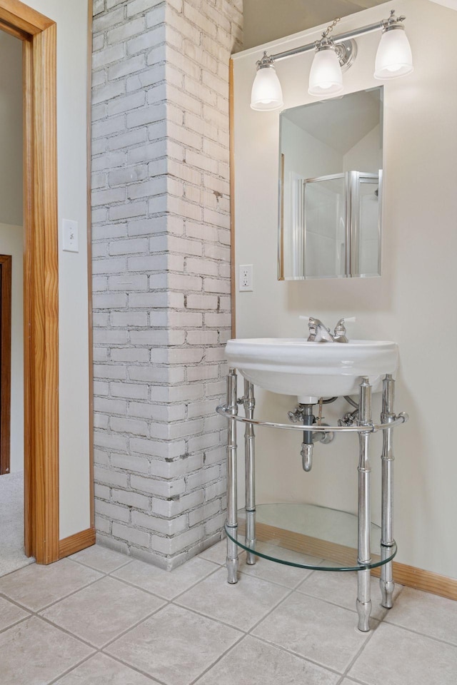 3607 Sheridan Ave N, Minneapolis, MN 55412 - bathroom featuring tile patterned flooring