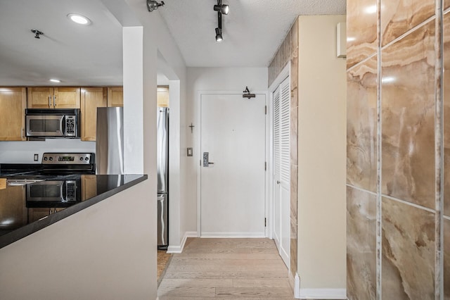110 1st Ave NE Unit F1202, Minneapolis, MN 55413 - photo 4
