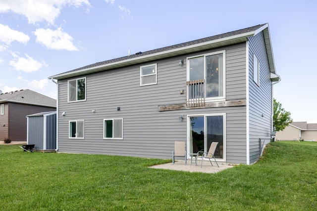 1280 Lone Stone Ct SE, Chatfield, MN 55923 - back of property with a yard