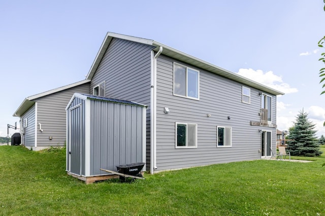 1280 Lone Stone Ct SE, Chatfield, MN 55923 - rear view of house with a yard and a shed