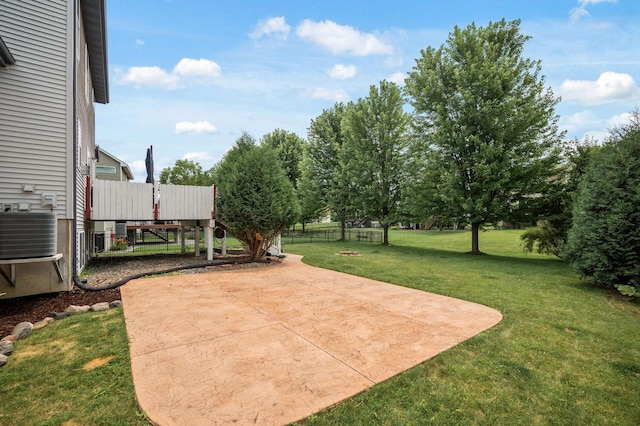 11259 69th St NE, Albertville, MN 55301 - view of yard featuring a patio area