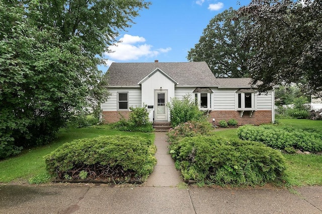 610 3rd St SW, Little Falls, MN 56345 - photo 1
