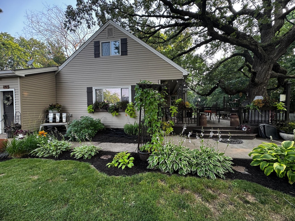 2707 Margaret Ave E, Maplewood, MN 55119 - photo 1