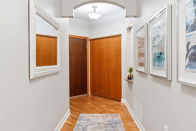 317 Groveland Ave Unit 305, Minneapolis, MN 55403 - photo 2
