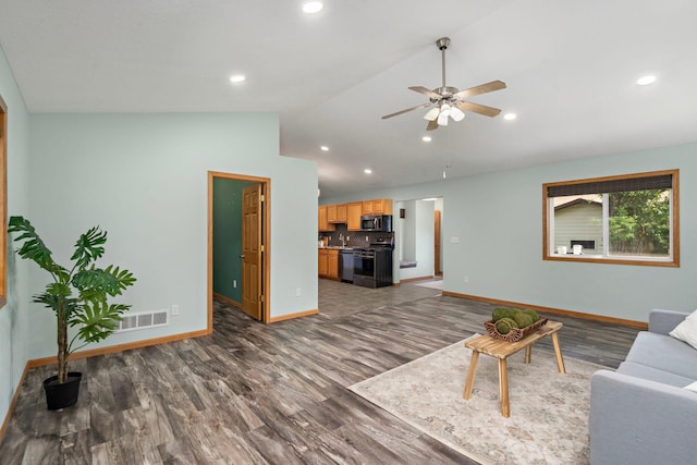 755 County Road F E, Vadnais Heights, MN 55127 - photo 9