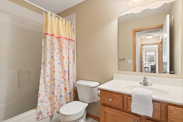 10931 185th Cir NW, Elk River, MN 55330 - full bath with vanity, shower / bathtub combination with curtain, and a textured ceiling