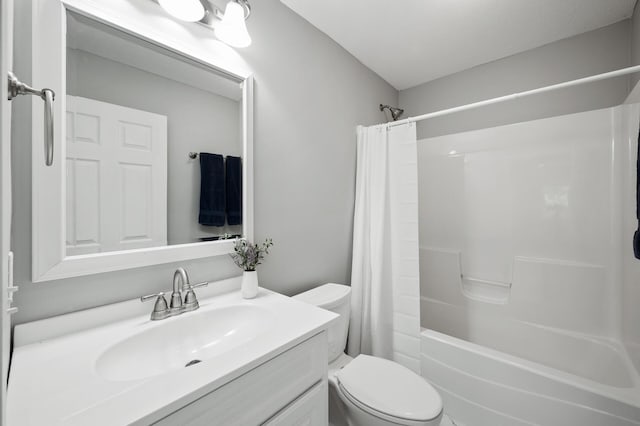 509 2nd St S, Montrose, MN 55363 - full bathroom with vanity and shower / bathtub combination with curtain