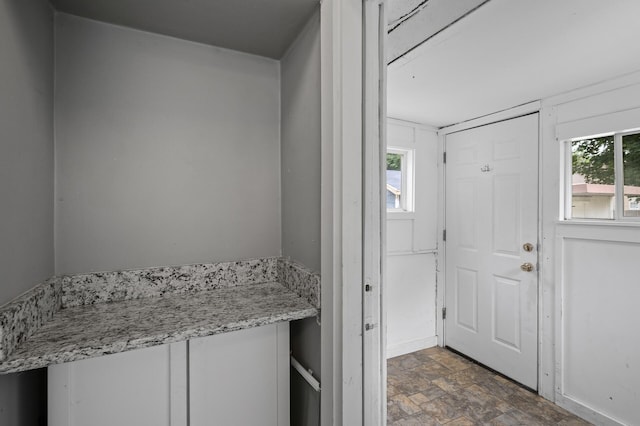 560 Gotzian St, Saint Paul, MN 55106 - photo 23
