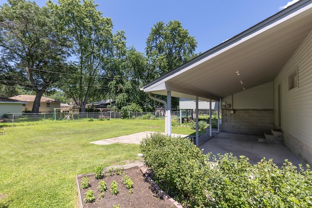 5833 Perry Ave N, Crystal, MN 55429 - view of yard with an attached carport