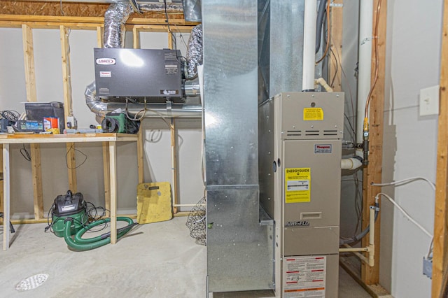 913 Anderson Way, Alexandria, MN 56308 - utilities with heating unit