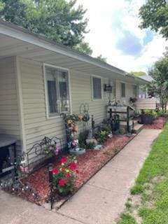 10178 Uplander St NW, Coon Rapids, MN 55433 - view of home's exterior