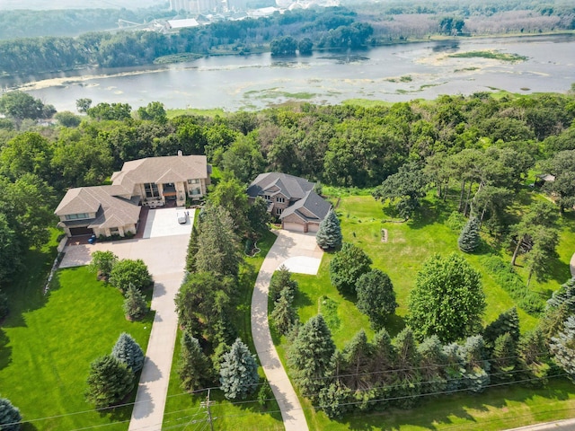 4301 Overlook Dr, Bloomington, MN 55437 - view from above of property featuring a large body of water