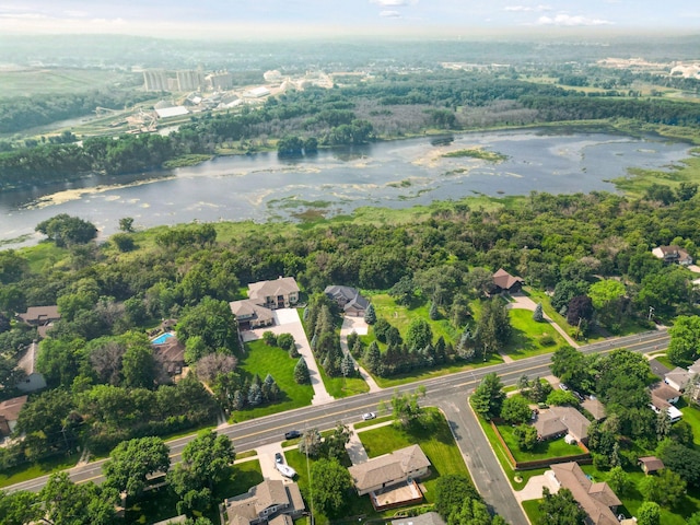4301 Overlook Dr, Bloomington, MN 55437 - aerial view of property and surrounding area featuring a nearby body of water and a forest