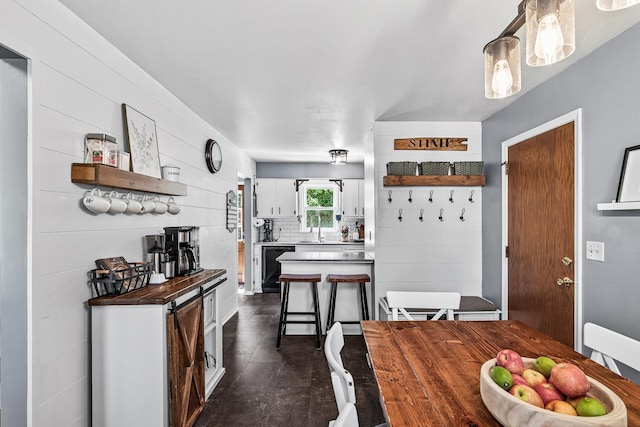 4309 78th Ave N, Brooklyn Park, MN 55443 - view of dining space