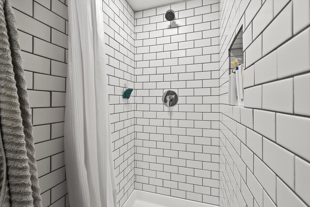 4309 78th Ave N, Brooklyn Park, MN 55443 - full bath featuring a stall shower