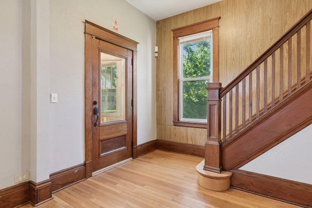 597 Forest St, Saint Paul, MN 55106 - photo 2