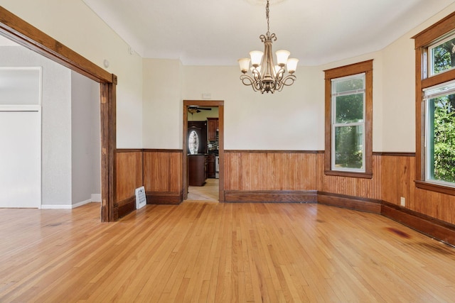 597 Forest St, Saint Paul, MN 55106 - photo 10