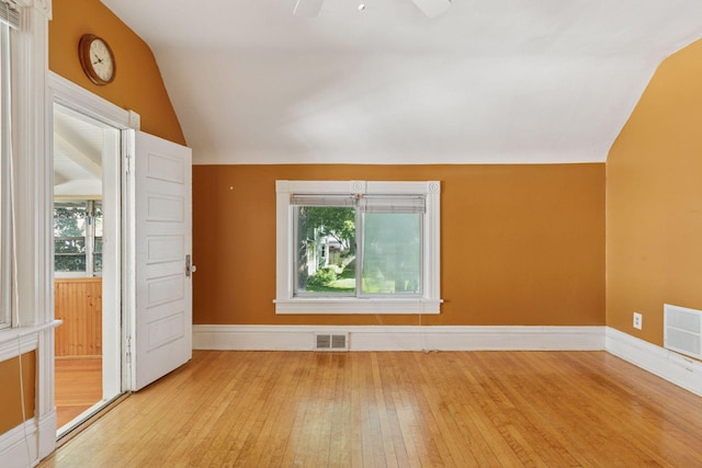 597 Forest St, Saint Paul, MN 55106 - photo 27