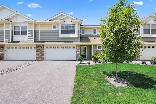 2113 Bay Dr, Hugo, MN 55038 - photo 1