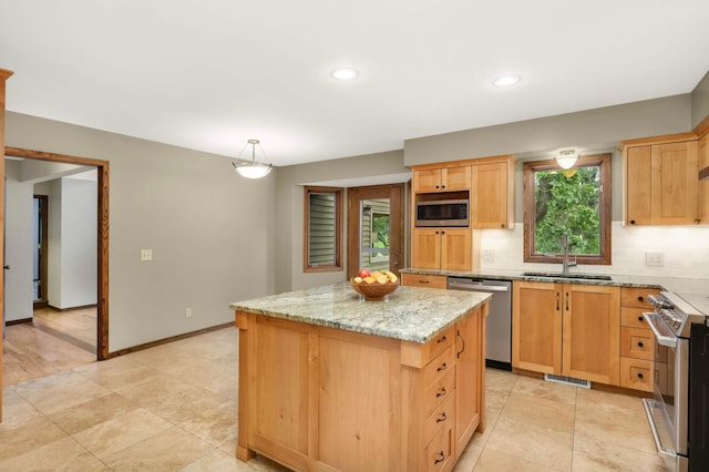 878 Lakewood Hills Rd, Eagan, MN 55123 - photo 6