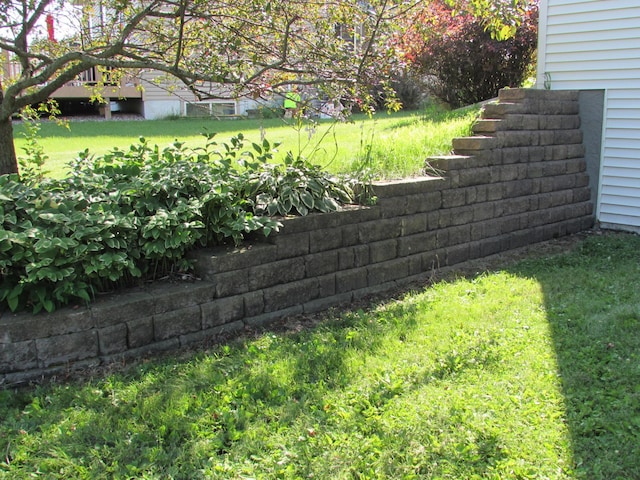 1575 Cornerstone Ln, Owatonna, MN 55060 - view of green lawn
